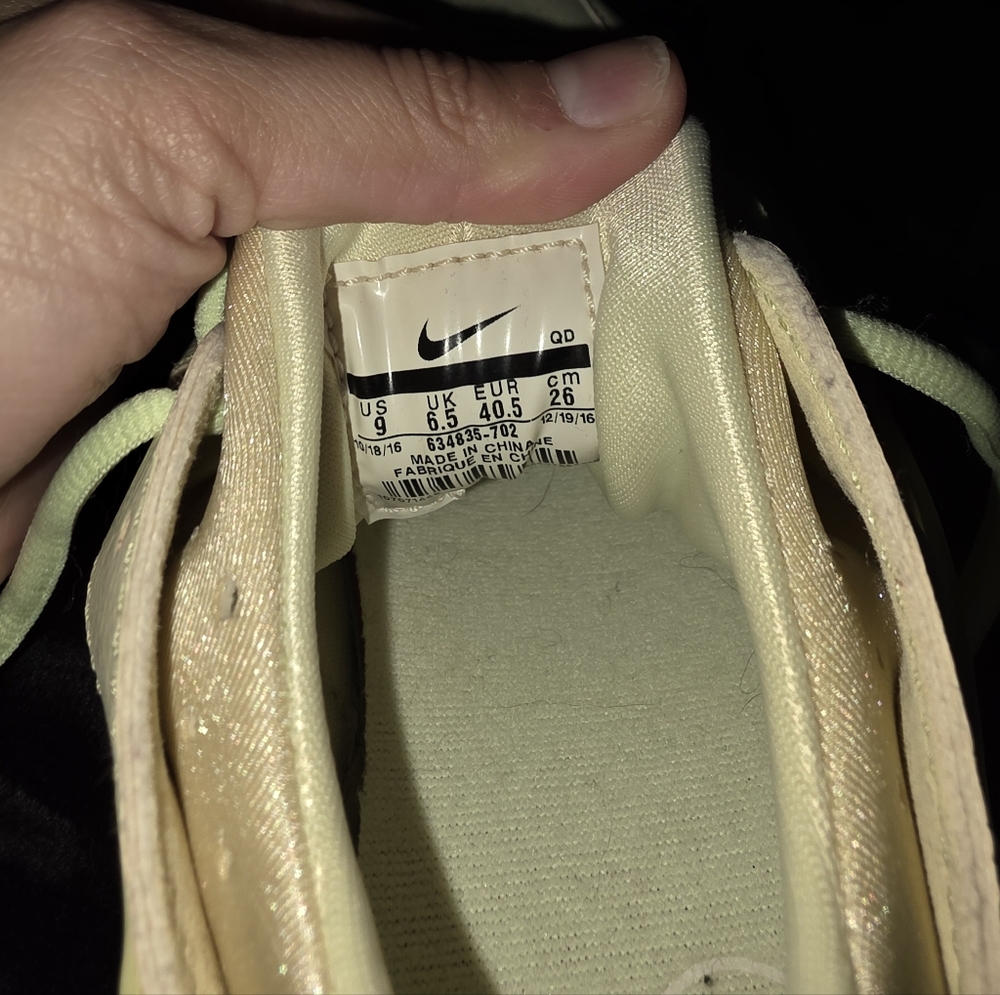 Nike Cream Sneakers